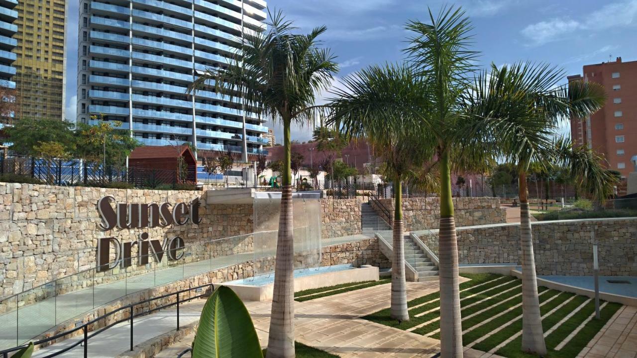 Sunset Drive Paradise - بينايدورم المظهر الخارجي الصورة